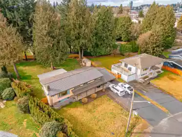 Fitness Center Photo Near 33450 Huggins Avenue, Abbotsford, BC