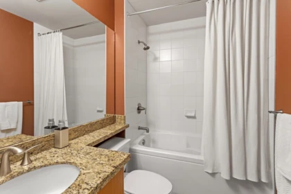 Office / Den Photo of 6238 Logan Lane, Vancouver, BC