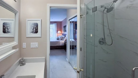 Primary Bathroom Photo of 6 5708 208 Street, Langley, BC