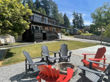 5639 O'brian Road, Halfmoon Bay, BC, Halfmoon Bay — Single Family Residence for sale