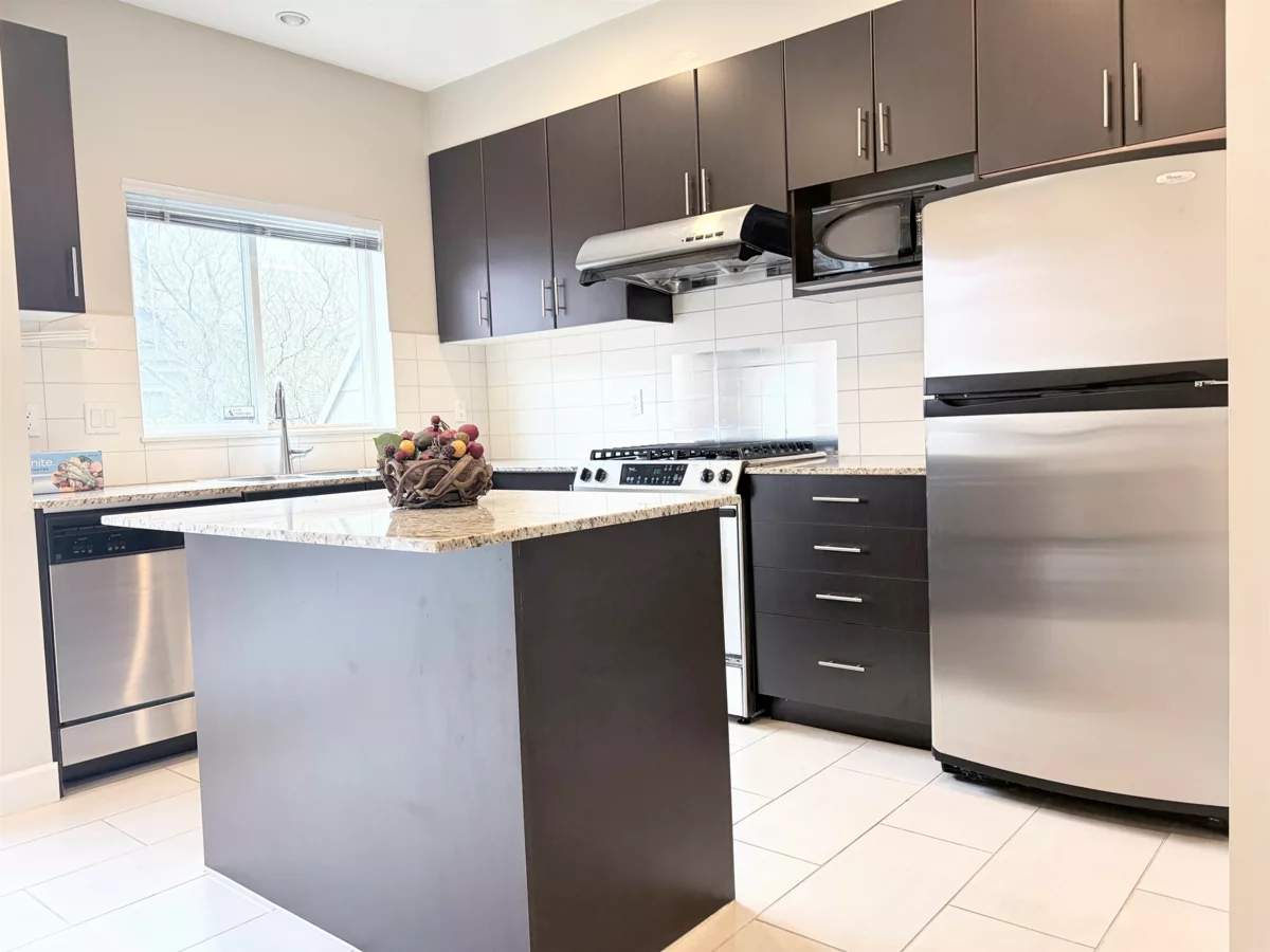 Dining Area Photo of 25 9551 Ferndale Road, Richmond, BC