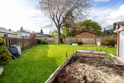 Swimming Pool Photo of 11551 Parkwood Place, Delta, BC