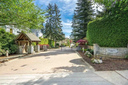 Fitness Center Photo Near 25 2588 152 Street, Surrey, BC