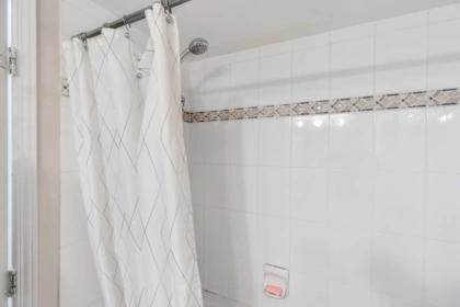 Guest Bathroom Photo of 502 928 Richards Street, Vancouver, BC