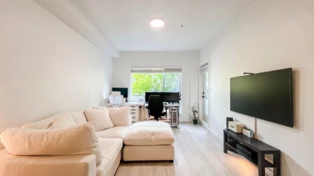 215 13733 107a Avenue, Surrey, BC, Surrey — Apartment/Condo for sale