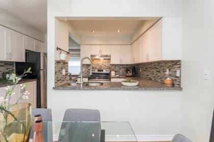 Walk-In Closet Photo of 27 1195 Falcon Drive, Coquitlam, BC