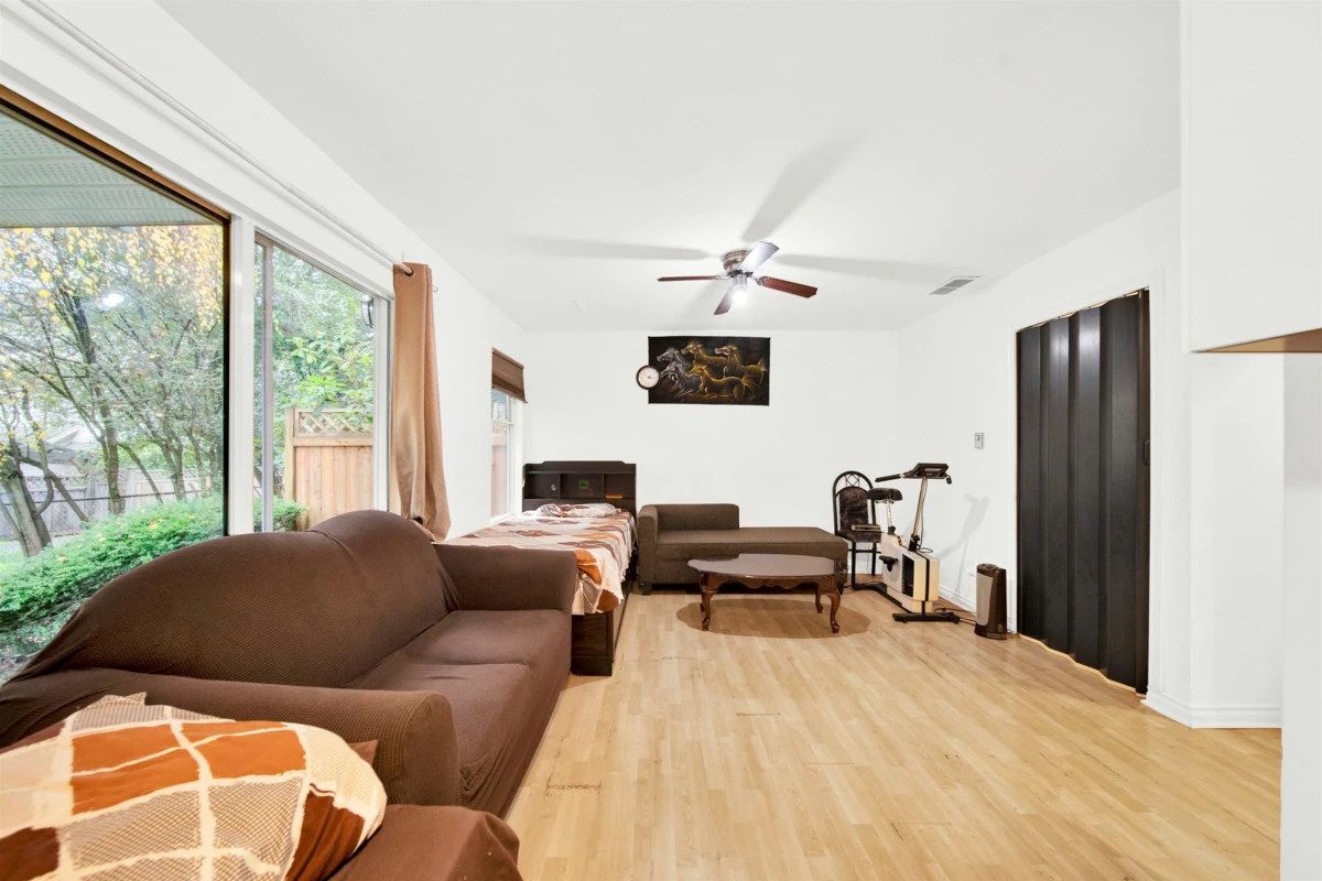 Dining Area Photo of 44 8280 121a Street, Surrey, BC
