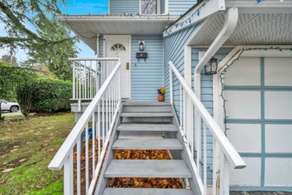 Front Yard Photo of 44 8280 121a Street, Surrey, BC