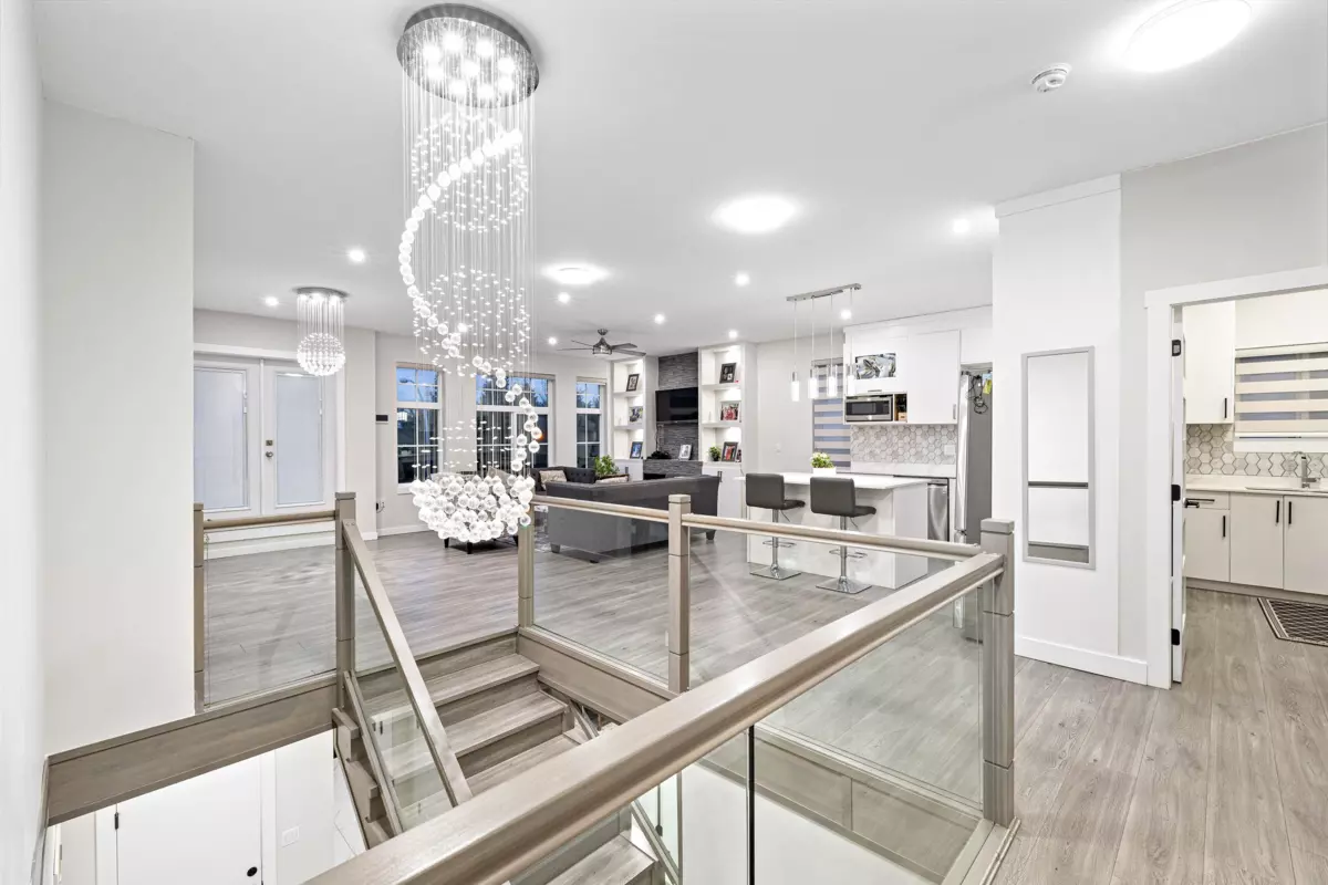 Family Room Photo of 8069 124 Street, Surrey, BC