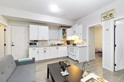 Hot Tub / Spa Photo of 8069 124 Street, Surrey, BC
