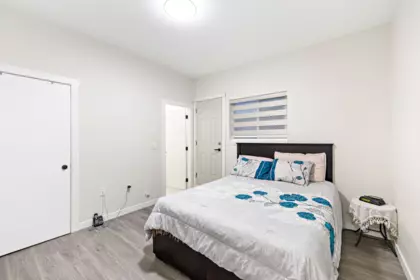 Powder Room Photo of 8069 124 Street, Surrey, BC