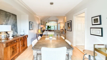 Breakfast Nook Photo of 2606 Sandstone Court, Coquitlam, BC