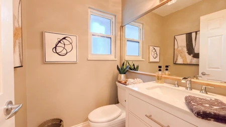 Guest Bathroom Photo of 2606 Sandstone Court, Coquitlam, BC