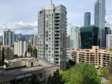 Breakfast Nook Photo of 1206 909 Burrard Street, Vancouver, BC