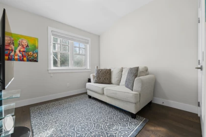 Hallway Photo of 9 34121 George Ferguson Way, Abbotsford, BC