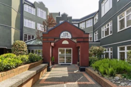 419 121 W 29th Street, North Vancouver, BC