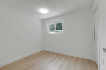 Bedroom 2 Photo of 77 8220 King George Boulevard, Surrey, BC