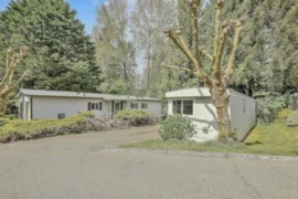 77 8220 King George Boulevard, Surrey, BC