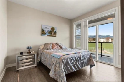 Bedroom 2 Photo of 45582 Meadowbrook Drive, Chilliwack, BC
