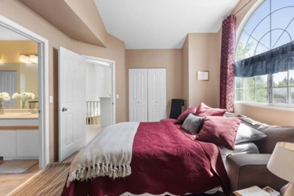 Hallway Photo of 2905 Cliffrose Crescent, Coquitlam, BC