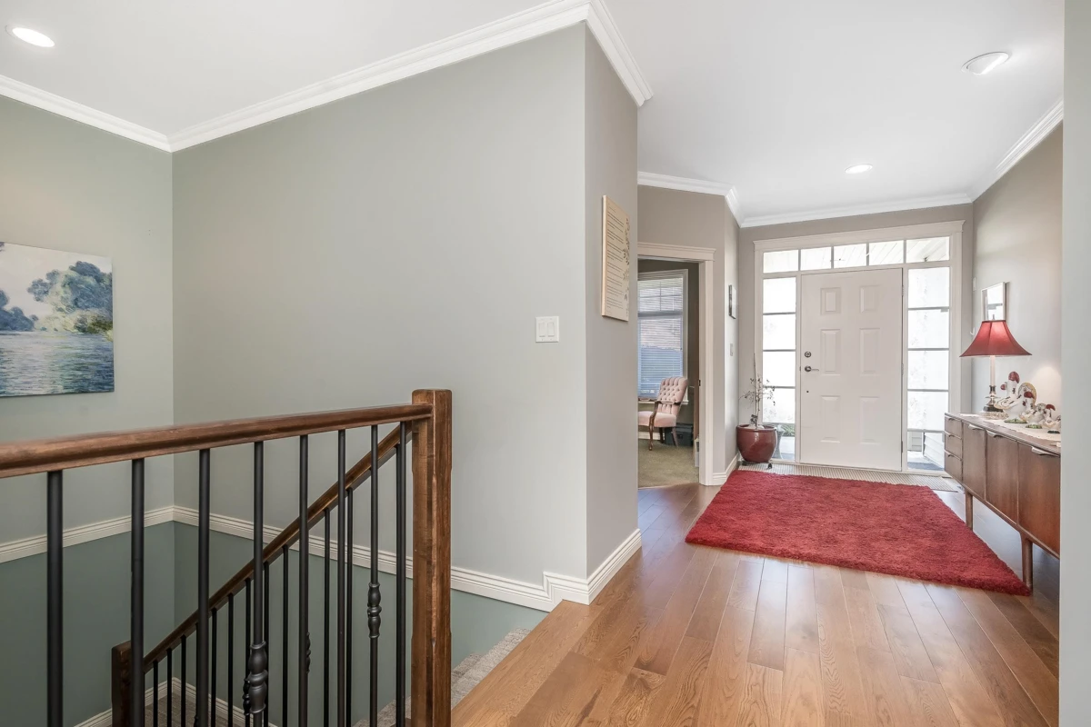 Dining Area Photo of 46472 Stoney Creek Drive, Chilliwack, BC