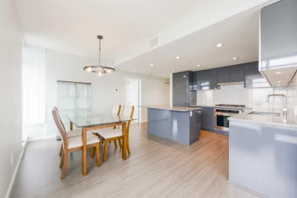 Kitchen Island Photo of 2808 6700 Dunblane Avenue, Burnaby, BC