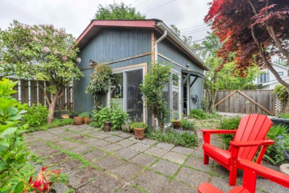 Garden / Landscaping Photo of 2749 Triumph Street, Vancouver, BC