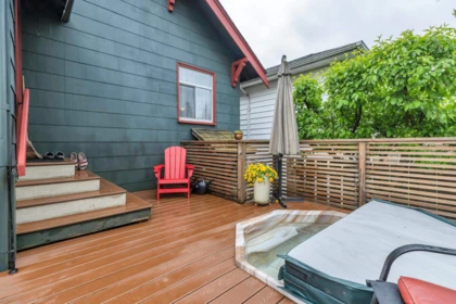 Outdoor Deck Photo of 2749 Triumph Street, Vancouver, BC