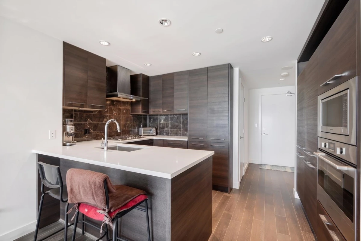 Dining Area Photo of 1007 7468 Lansdowne Road, Richmond, BC