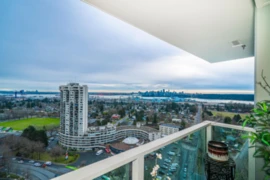 2102 1632 Lions Gate Lane, North Vancouver, BC