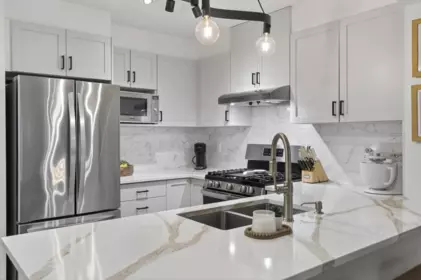 Kitchen Photo of 312 2959 Silver Springs Boulevard, Coquitlam, BC