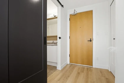Office / Den Photo of 407 2493 Montrose Avenue, Abbotsford, BC