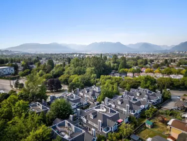 Garden / Landscaping Photo of 111 2960 E 29th Avenue, Vancouver, BC