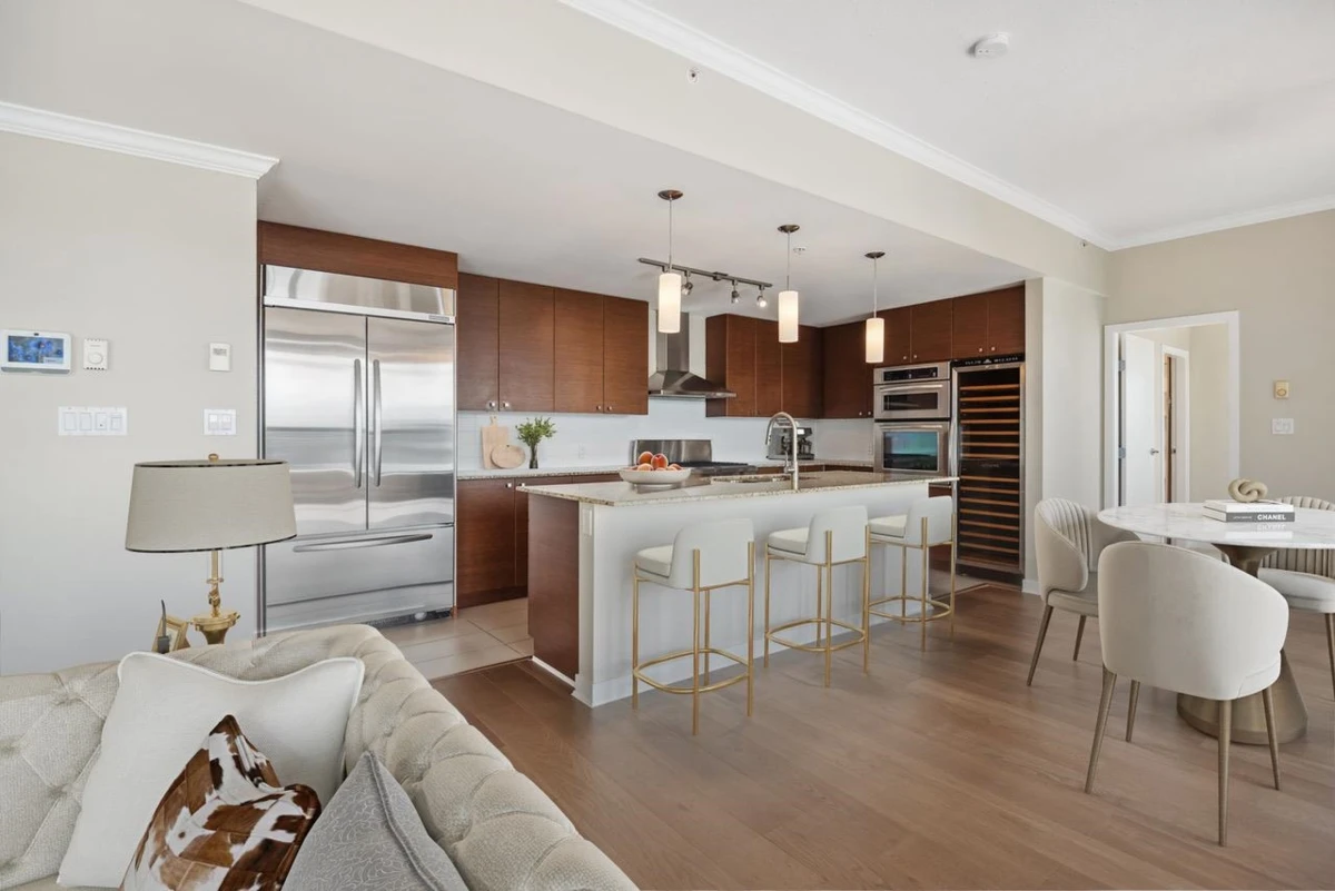 Living Room Photo of 1802 6888 Alderbridge Way, Richmond, BC