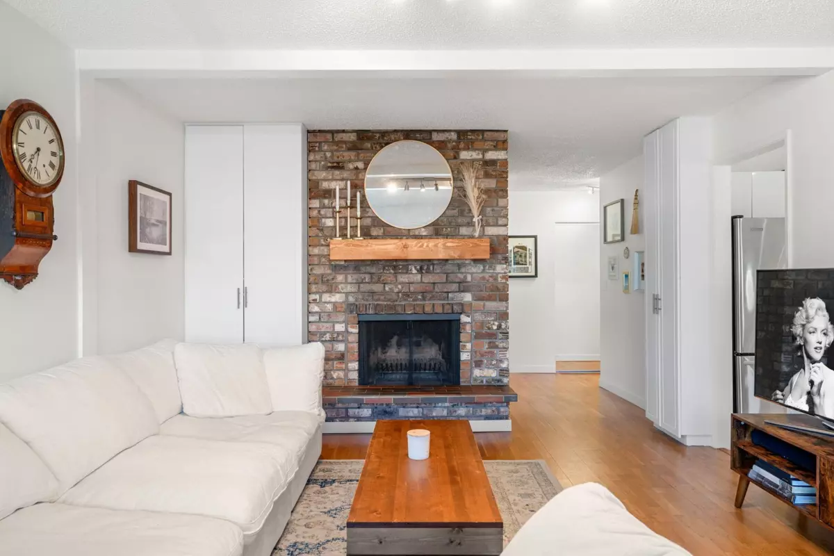 Dining Area Photo of 208 1266 W 13th Avenue, Vancouver, BC