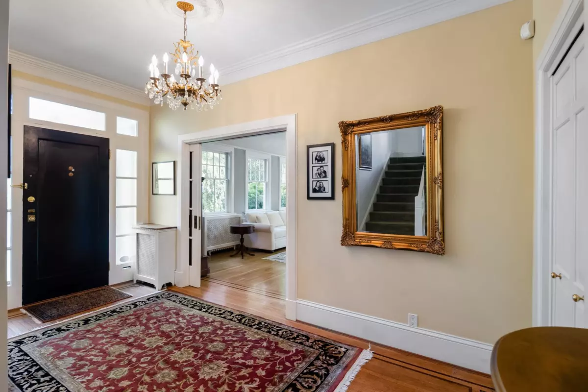 Living Room Photo of 5425 Angus Drive, Vancouver, BC