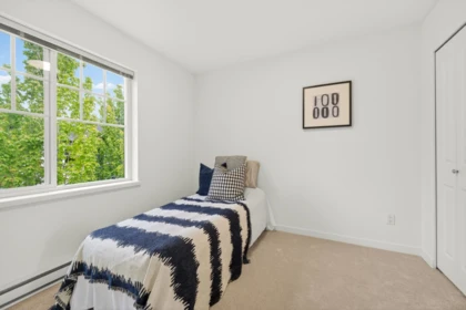 Guest Bathroom Photo of 4 7348 192a Street, Surrey, BC