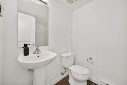 Loft / Bonus Room Photo of 4 7348 192a Street, Surrey, BC