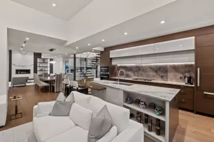 Kitchen Photo of 920 Melbourne Avenue, North Vancouver, BC