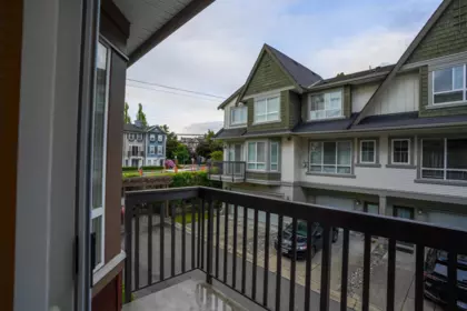 Loft / Bonus Room Photo of 15 7155 189 Street, Surrey, BC