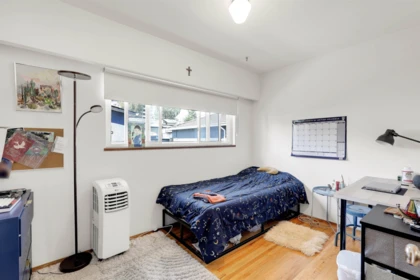 Breakfast Nook Photo of 4139 Pender Street, Burnaby, BC