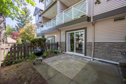 Garden / Landscaping Photo of 8 15133 29a Avenue, Surrey, BC