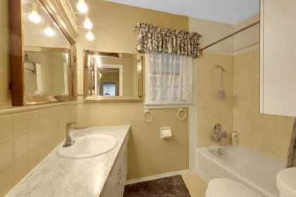 Office / Den Photo of 2374 Hillside Drive, Abbotsford, BC