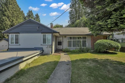 Outdoor Patio Photo of 2374 Hillside Drive, Abbotsford, BC