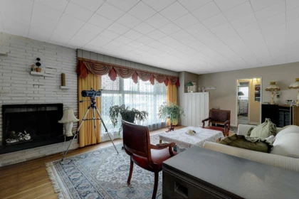Primary Bedroom Photo of 2374 Hillside Drive, Abbotsford, BC