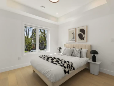 Guest Bathroom Photo of 1 3255 W 13th Avenue, Vancouver, BC