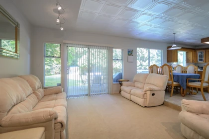 Primary Bathroom Photo of 13747 63a Avenue, Surrey, BC
