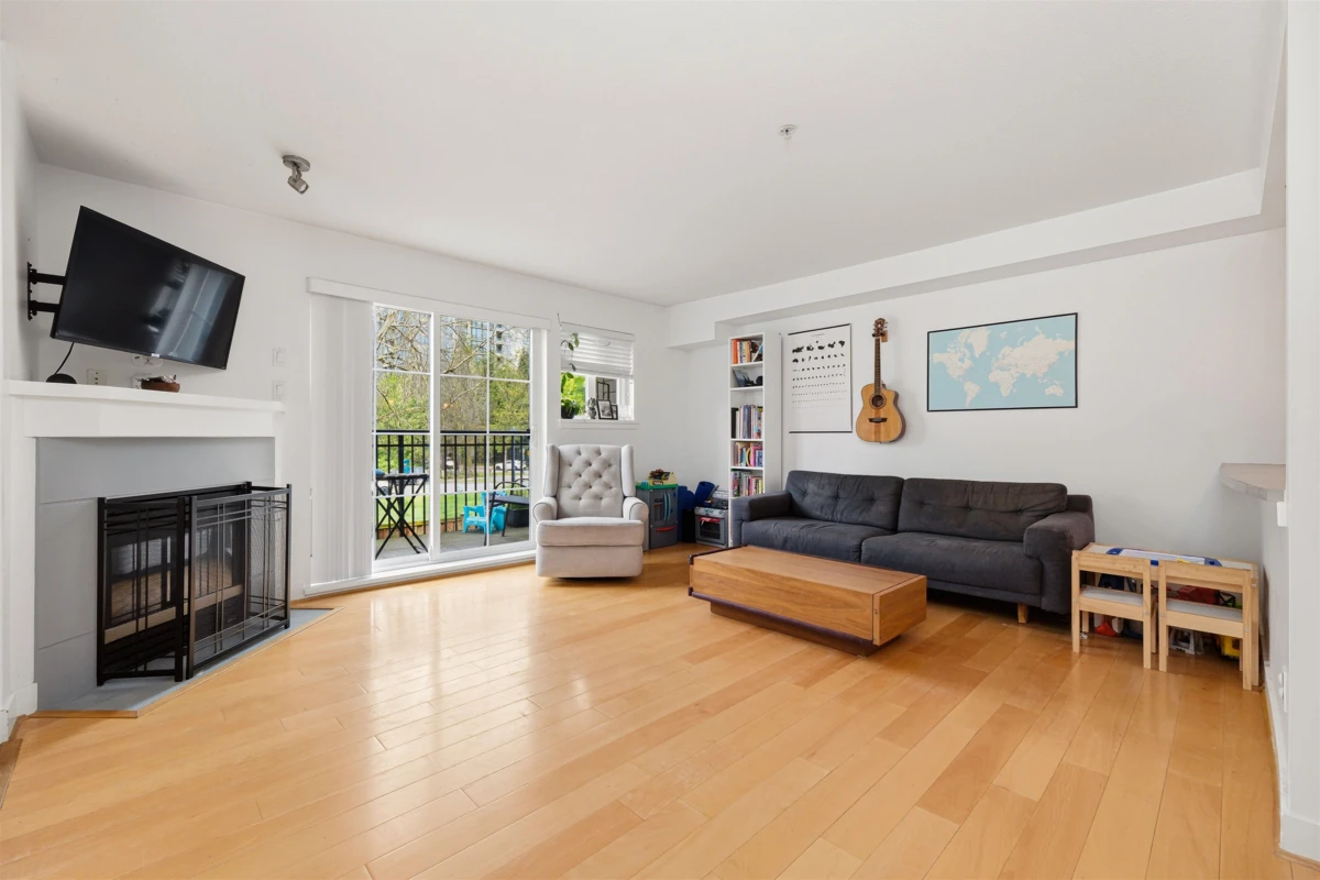 Family Room Photo of 39 9339 Alberta Road, Richmond, BC