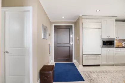Pantry Photo of 402 15445 Vine Avenue, White Rock, BC