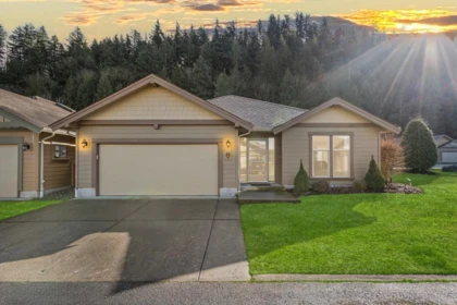 86 46000 Thomas Road, Chilliwack, BC, Chilliwack — Single Family Residence for sale